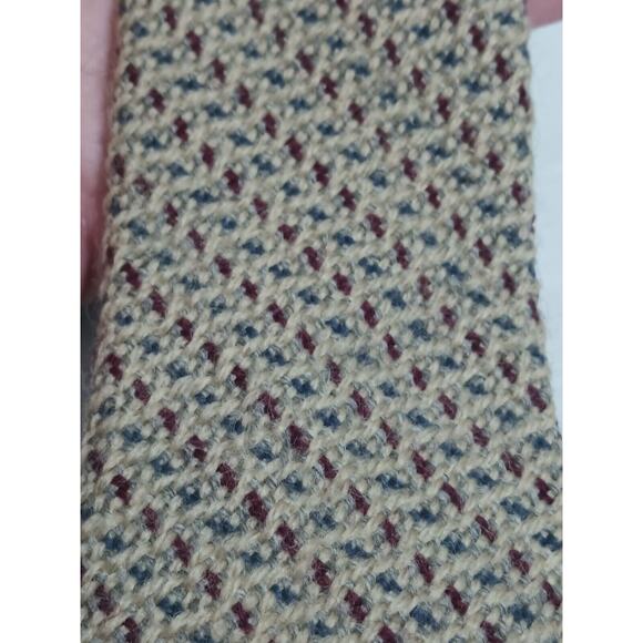 Charing Cross 100% Wool Woven Tan Print 3-in Tie - Picture 2 of 6